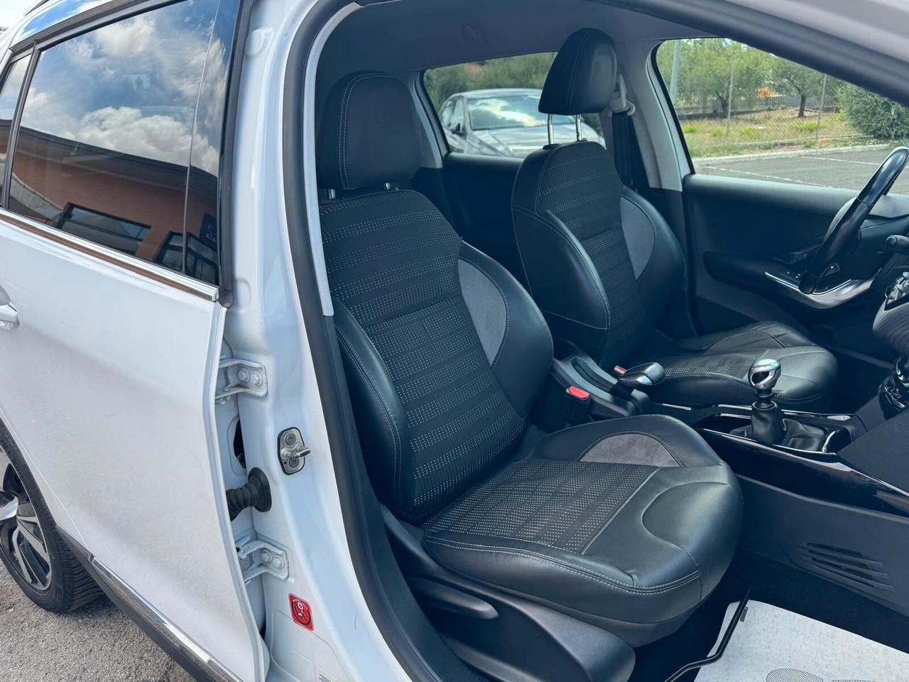 Peugeot 2008 1.6 BLUEHDI 120CV FULL OPT 2015