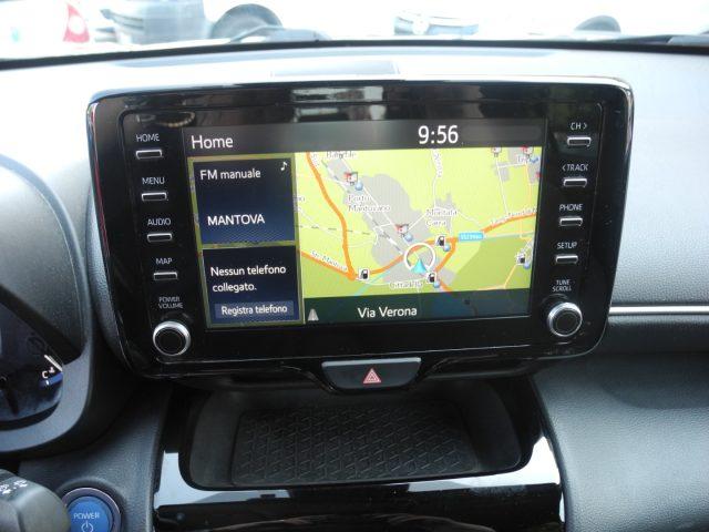 TOYOTA Yaris Cross 1.5 Hybrid E-CVT Business -Ok NEOPAT.-IVA detraib.