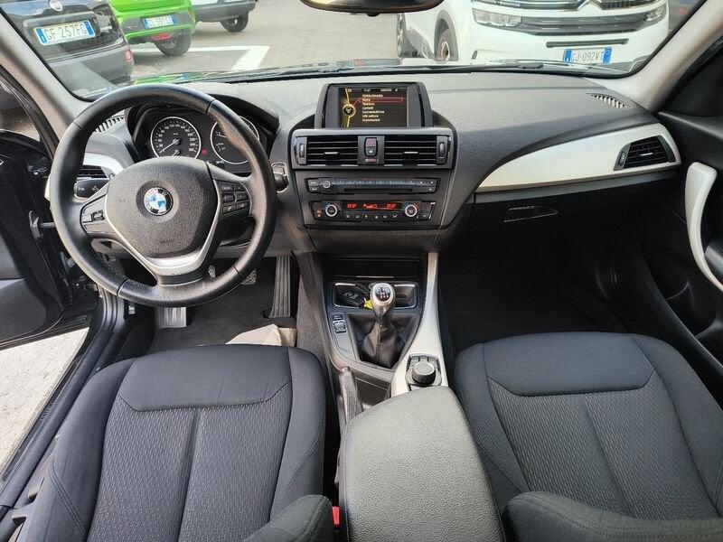 BMW Serie 1 118d 5p. Unique