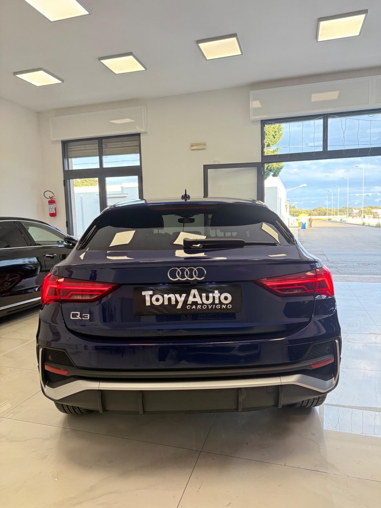Audi Q3 SPORTBACK 35 tdi S-line edition S-tronic NAVI,TELECAMERA,FARI LED,APPLE CARPLAY,AZIENDALE ITA
