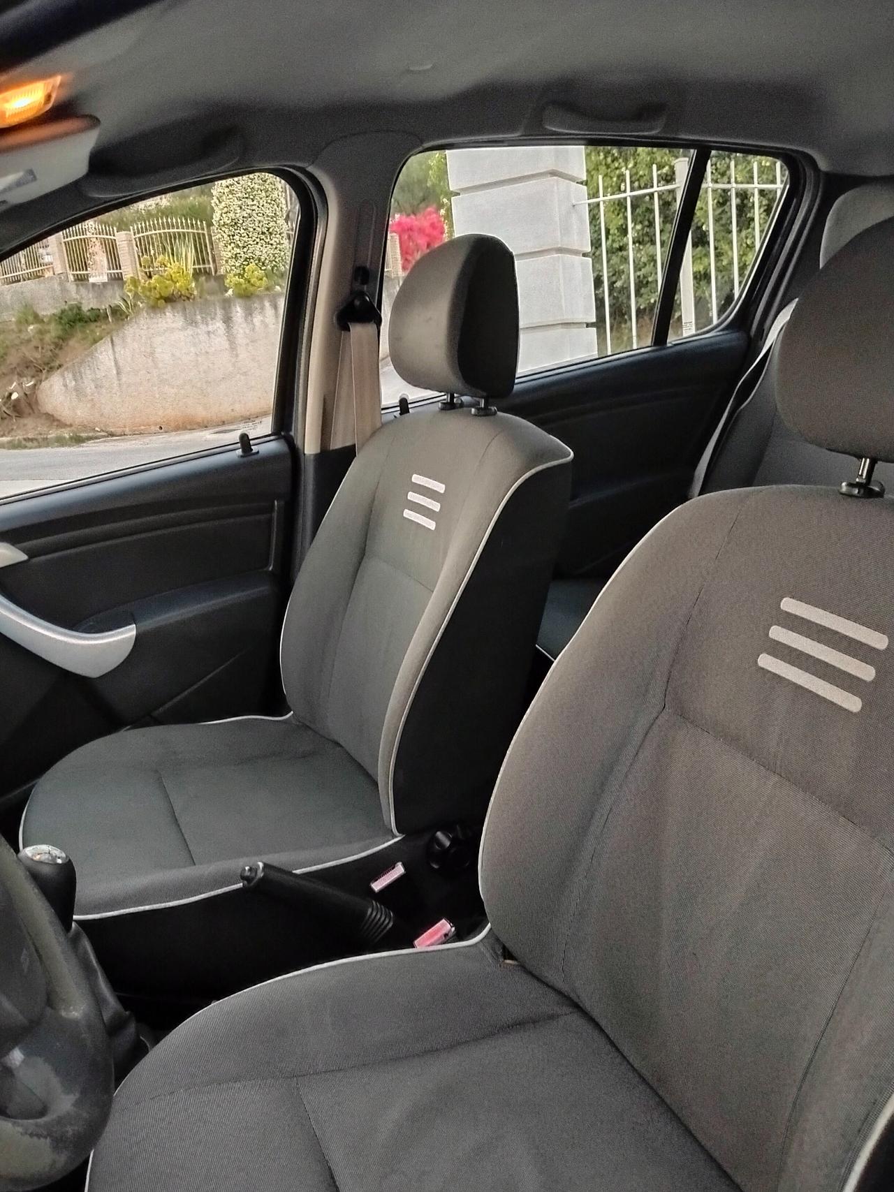 Dacia Sandero 1.5 dCi 75CV Story