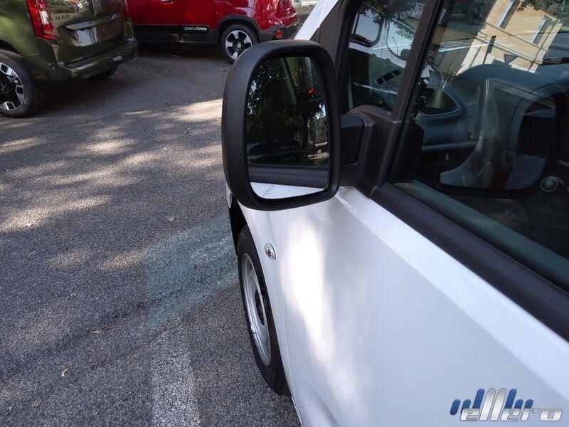 FIAT Doblò Dobl? Van M Ch1 1.5 Diesel 130cv Manual