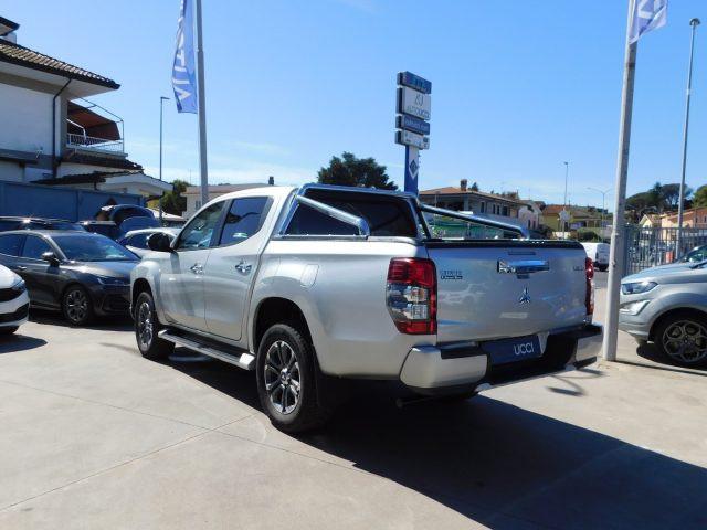 MITSUBISHI L200 2.3 D Double Cab 4x4 Super Select Intense no iva