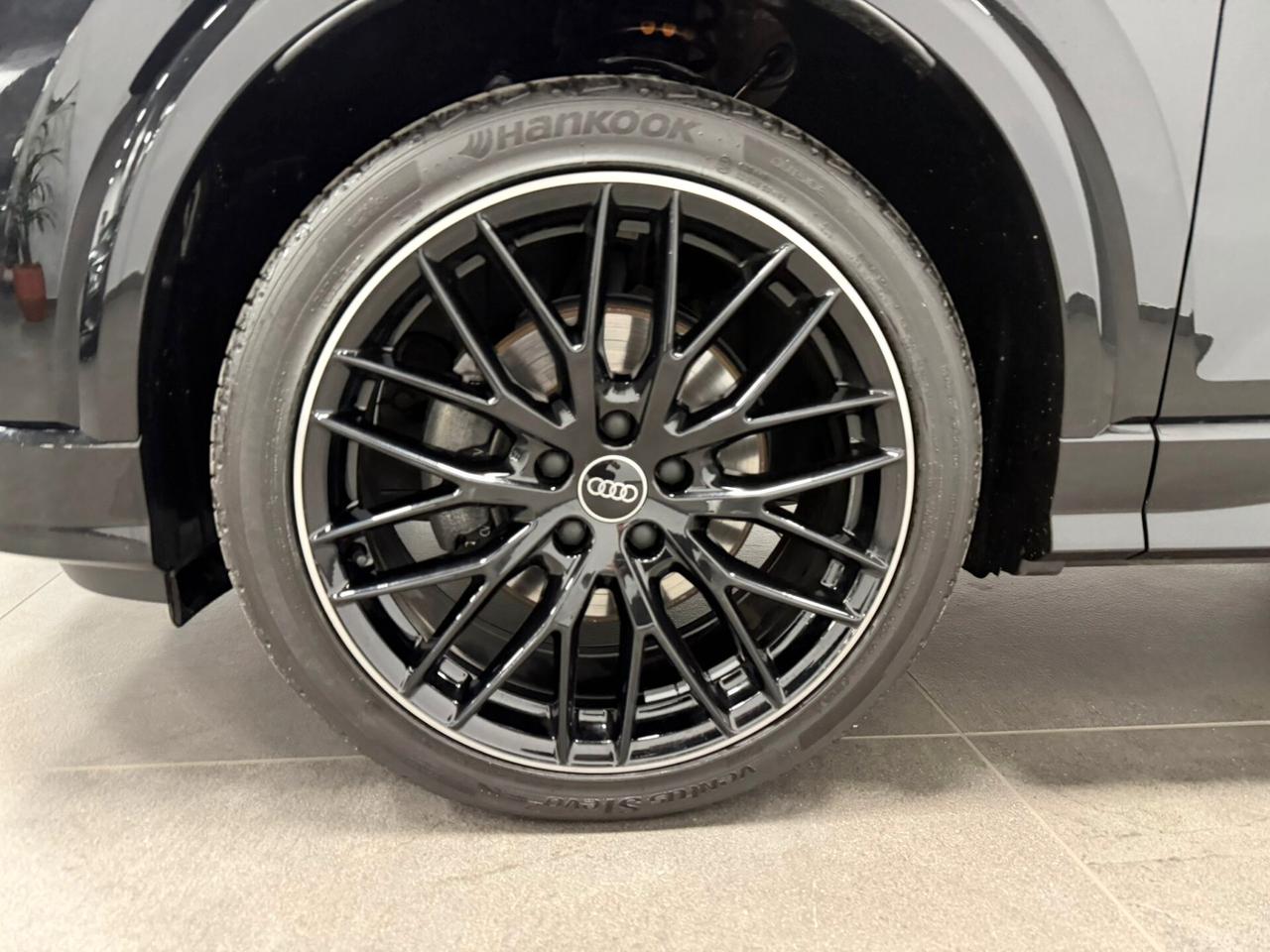 Audi Q2 30 TDI S tronic line Edition