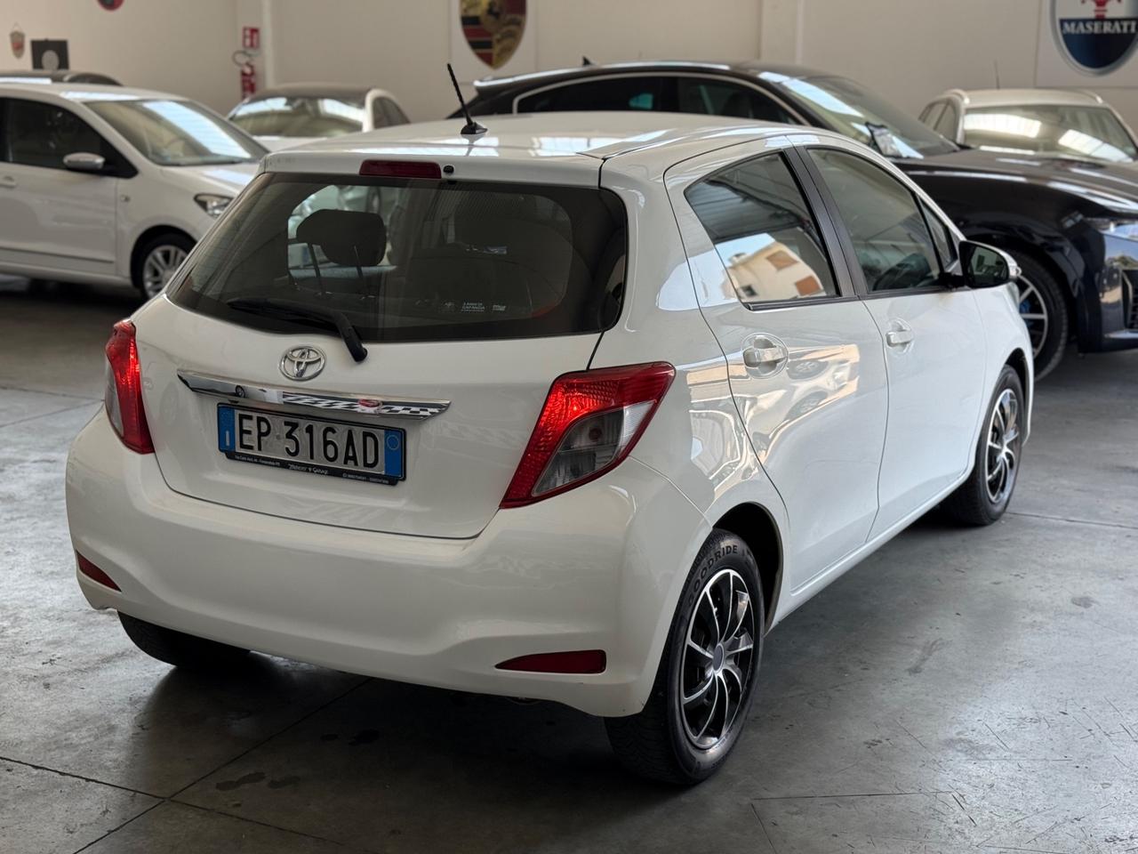 Toyota Yaris 1.0 5 porte OK NEOPATENTATI