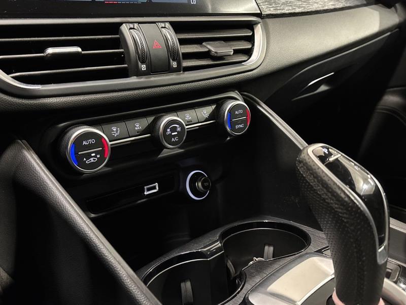 Alfa Romeo Giulia 2.2 Turbo Competizione AT8