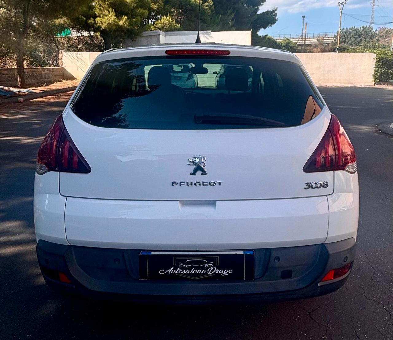 Peugeot 3008 1.6 HDi 115CV Business