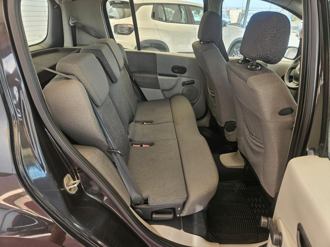 Renault Modus 1.2 16V Luxe Privilège