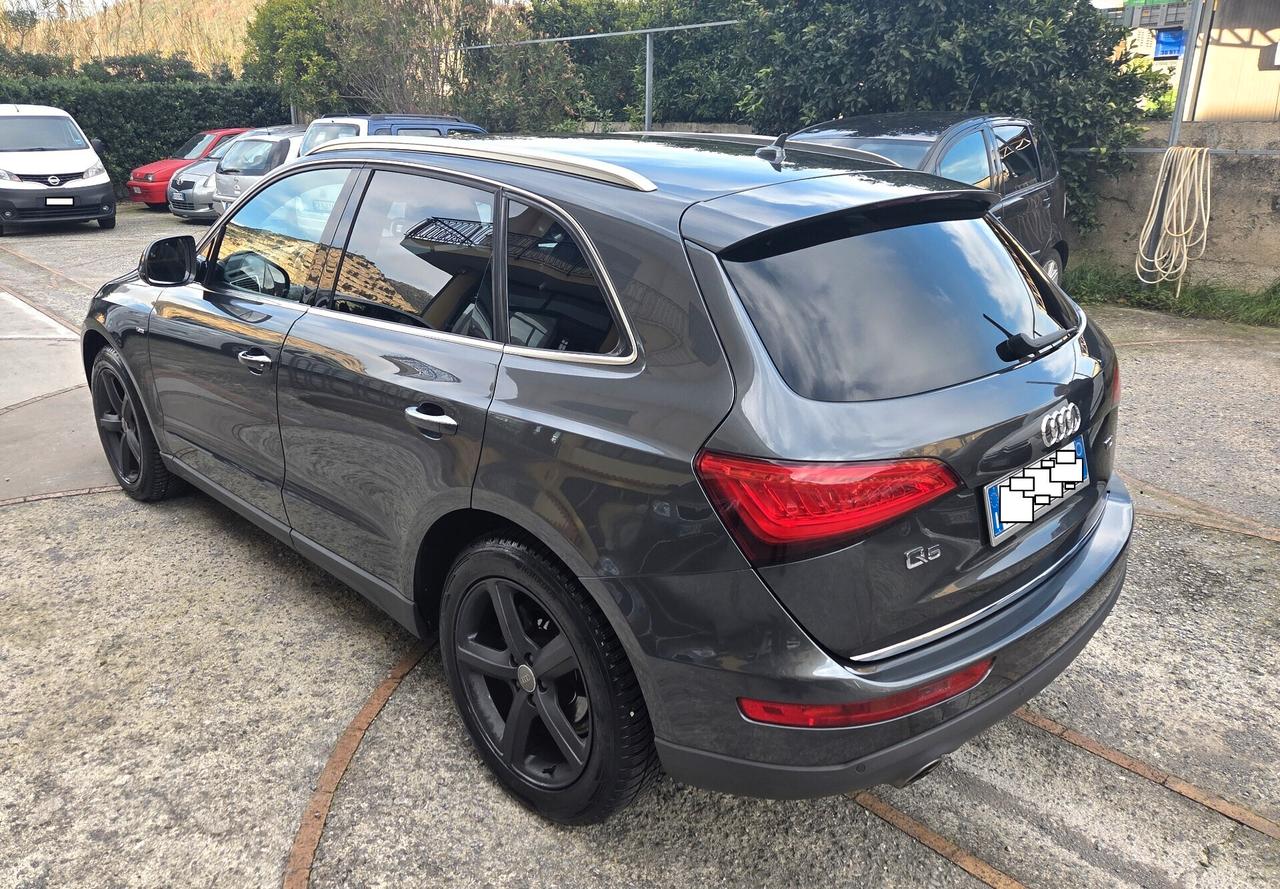 Audi Q5 2.0 TDI 190 CV S-LINE FULL NAVI CERCHI 19 GARANZIA