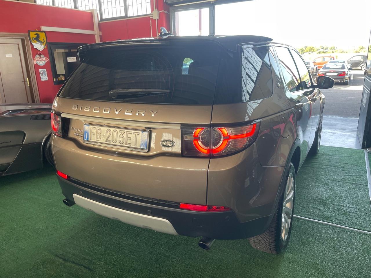 Land Rover Discovery Sport HSE Luxury 7 Posti PERMUTE RATE