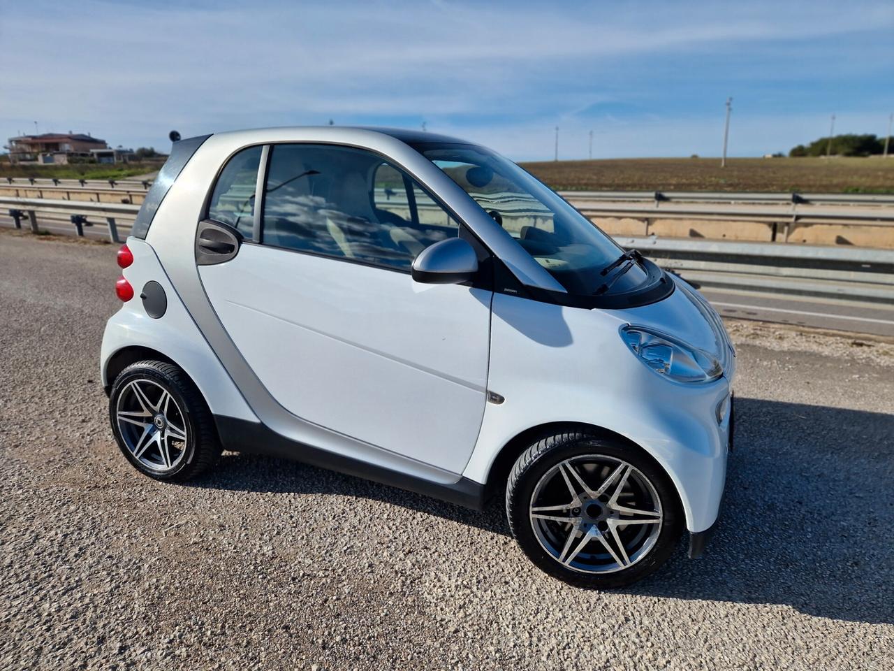 Smart ForTwo 1000 52 kW coupé passion