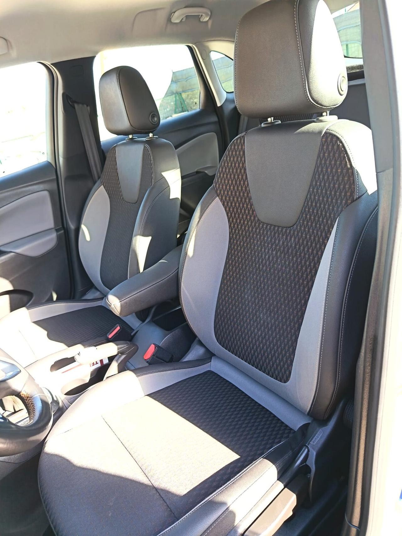 Opel Crossland X 1.2 12V