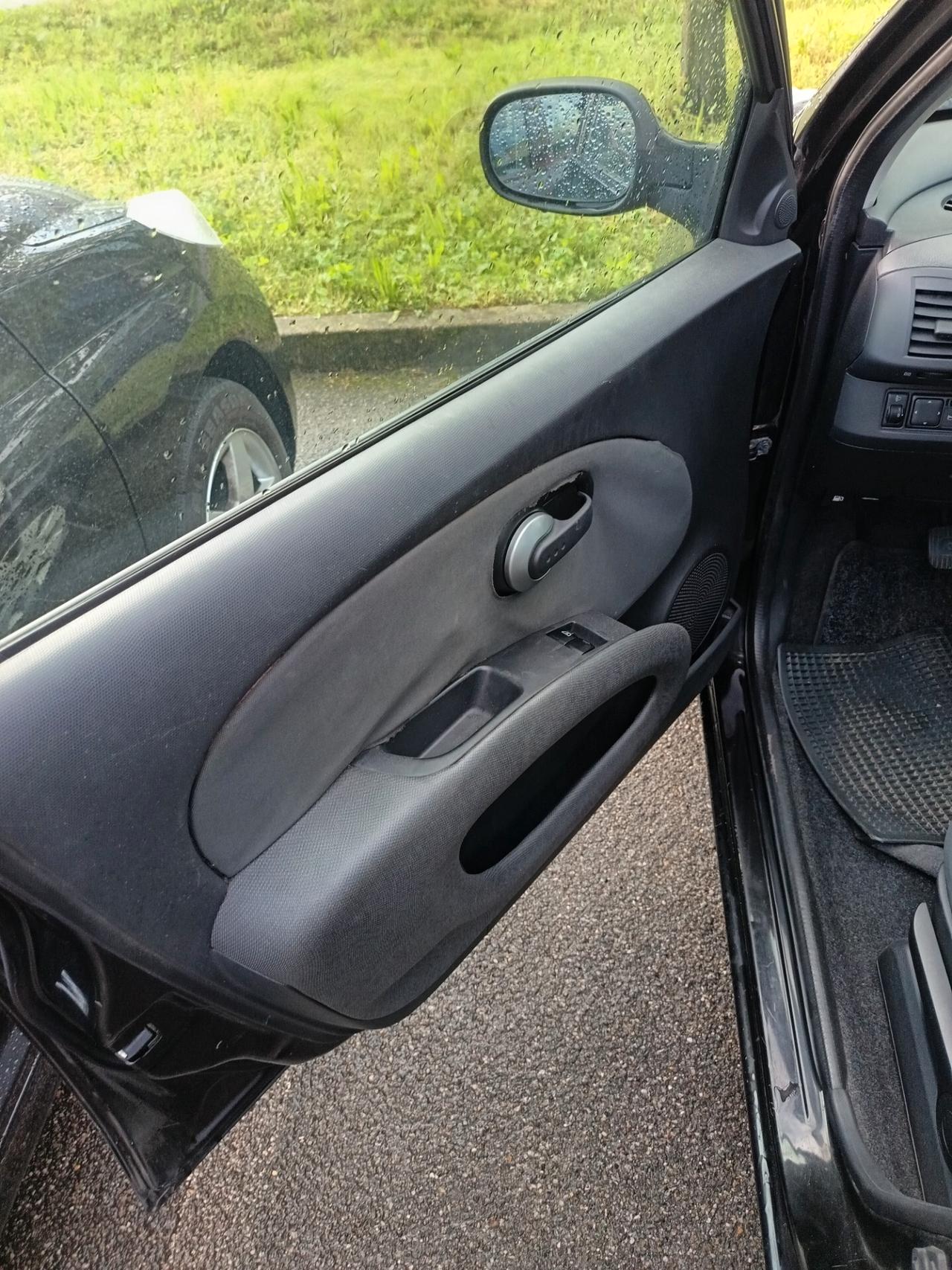 Nissan Micra 1.2 16V 5 porte Acenta