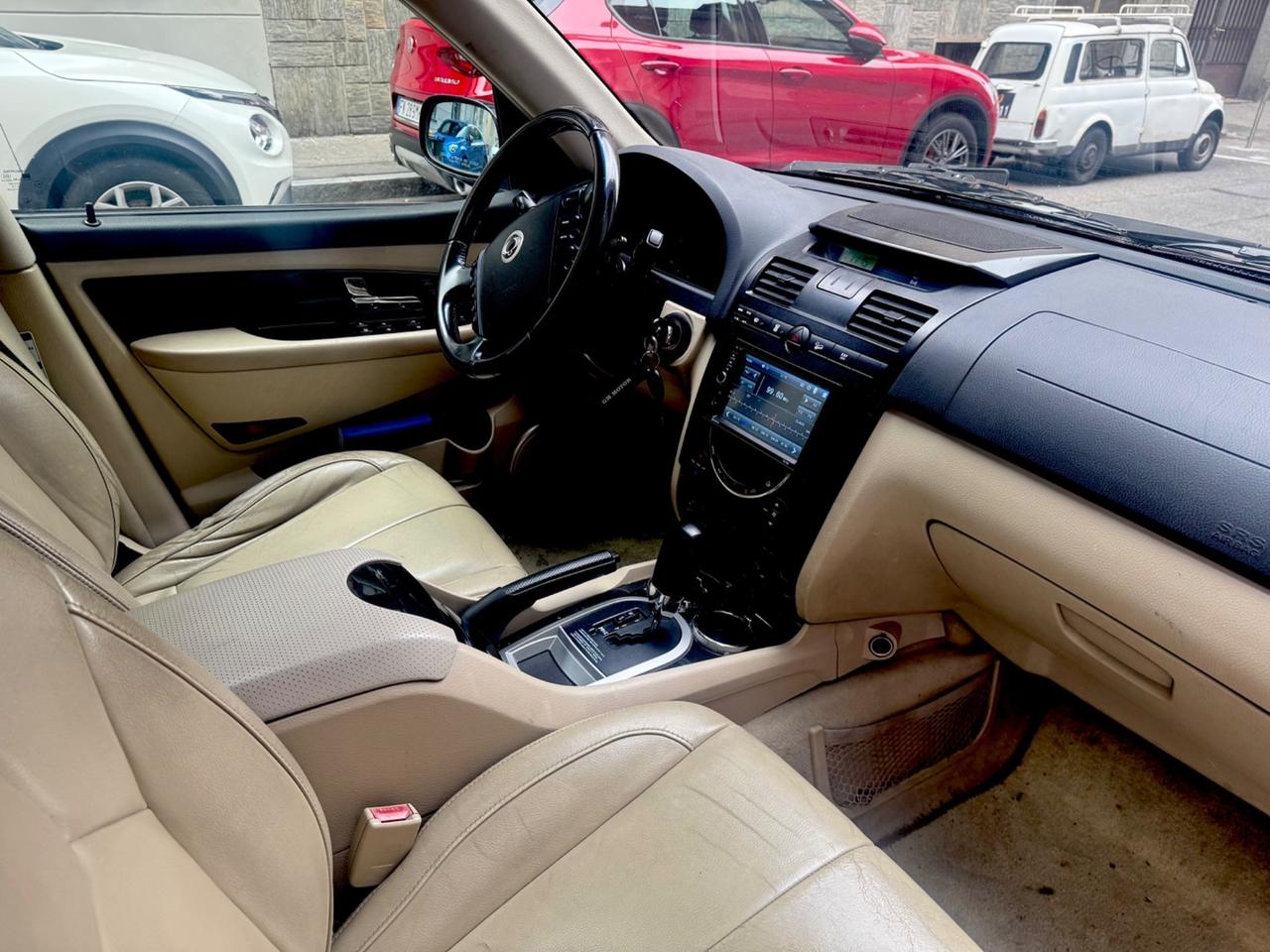 Ssangyong REXTON II 2.7 XVT A/T Executive Top