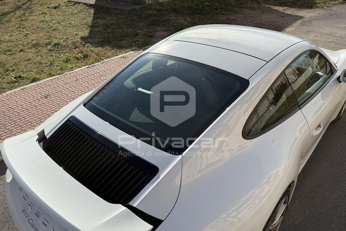 PORSCHE 911 3.0 Carrera 4 Coupé