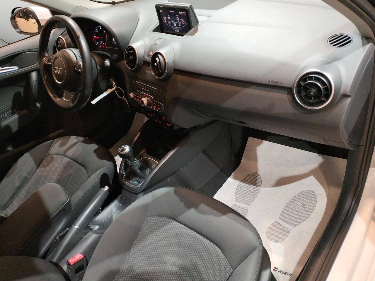 Audi A1 Sportback 1.6 tdi Sport