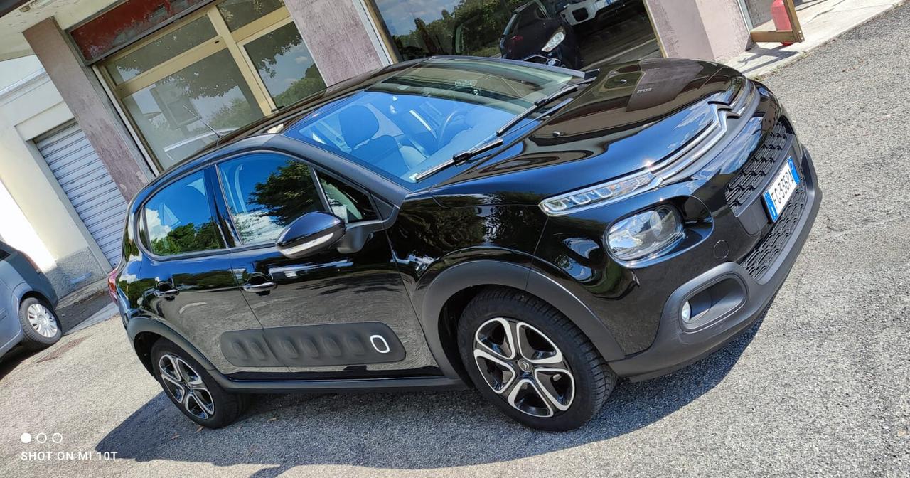 Citroen C3 PureTech 82 GPL Shine