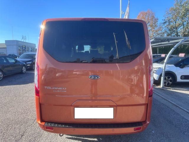 FORD Tourneo Custom 8 POSTI 2.0 EcoBlue 150 CV Titanium