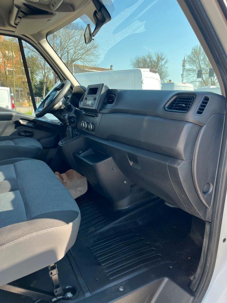 Renault Master 2.3 DCI Furgone in Lega