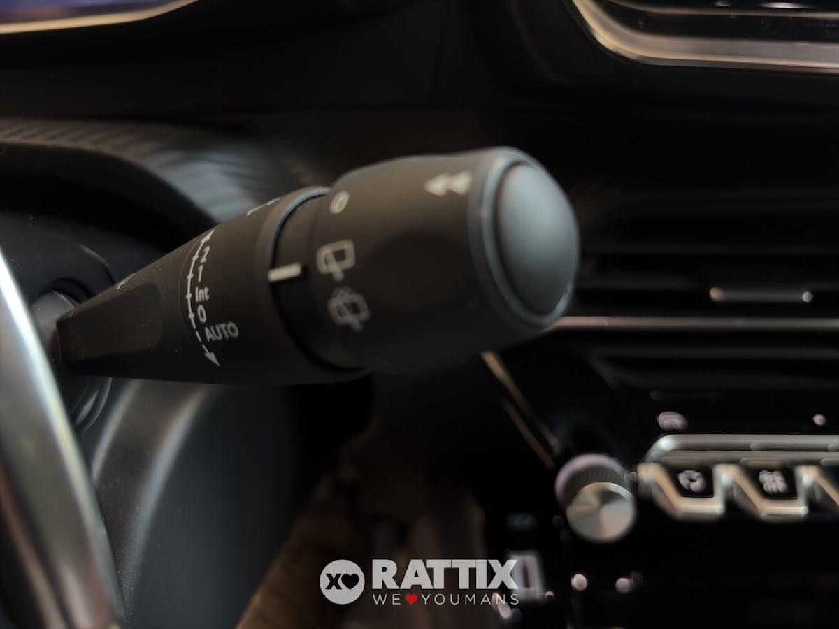 Peugeot 208 1.2 hybrid 110CV GT e-dcs6