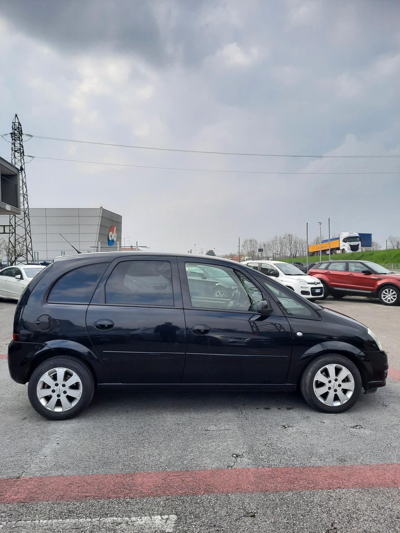 Opel Meriva 1.7 CDTI 101CV Cosmo