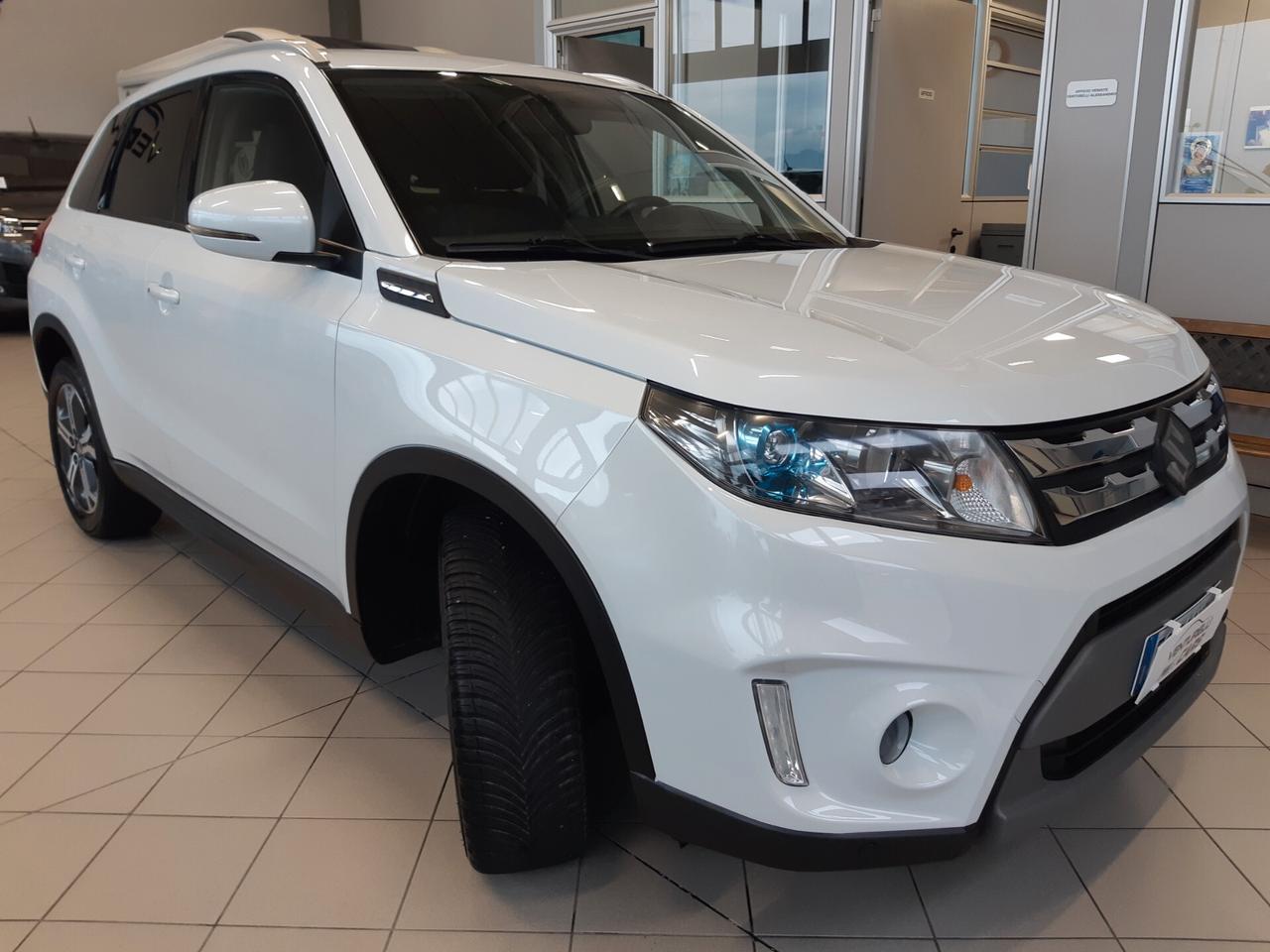 Suzuki Vitara 1.6 DDiS 4WD AllGrip V-Top SOLO 104000KM