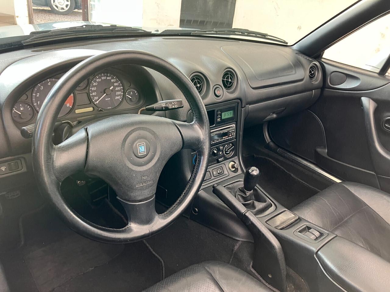 Mazda MX-5 1.6i CLIMA / HARD TOP