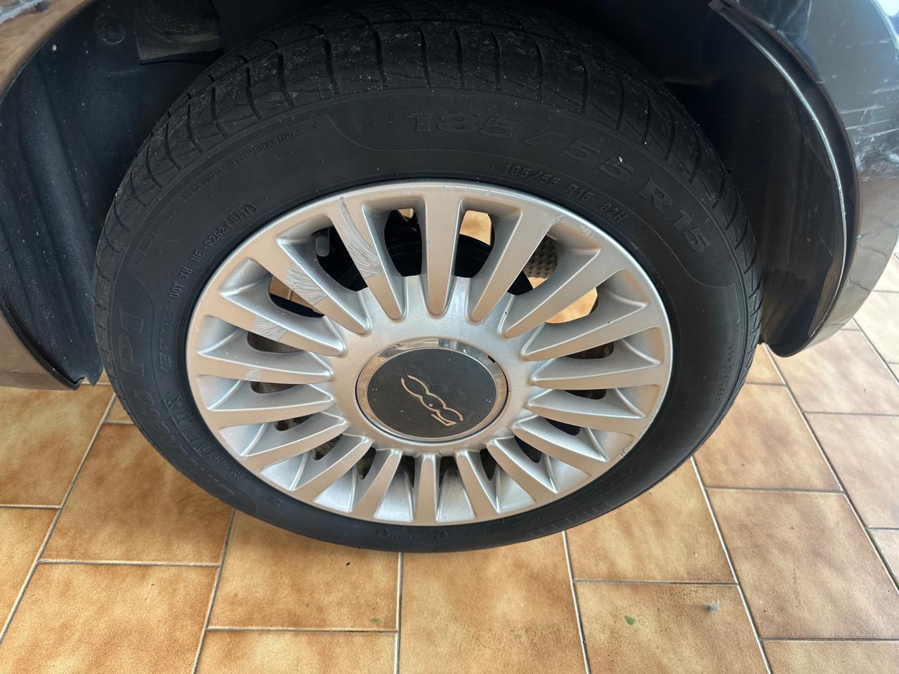 Fiat 500 1.2 Lounge 151.000km
