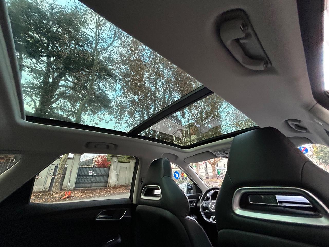 Mg EHS Plug-in HYBRID Exclusive auto | 40.000KM!!!