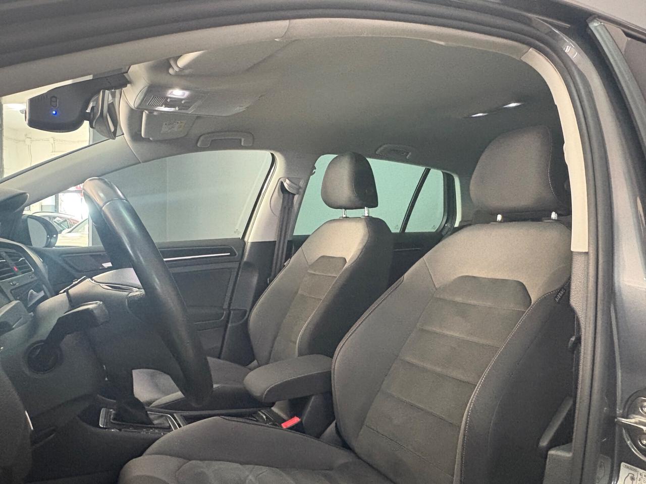 Volkswagen Golf 1.5 TGI DSG 5p. Executive BlueMotion Technology