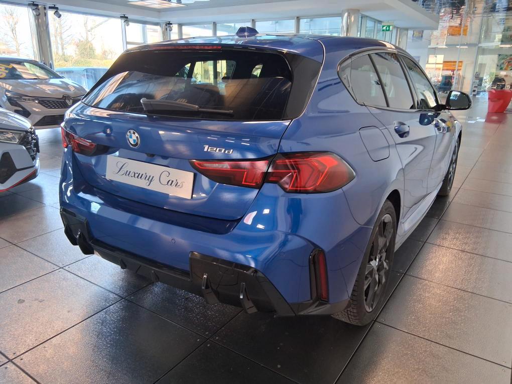 BMW 120D M SPORT impianto harman kardon/head up/telecam.360