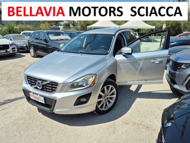 Volvo XC60 D5 AWD 205cv Geartronic Momentum