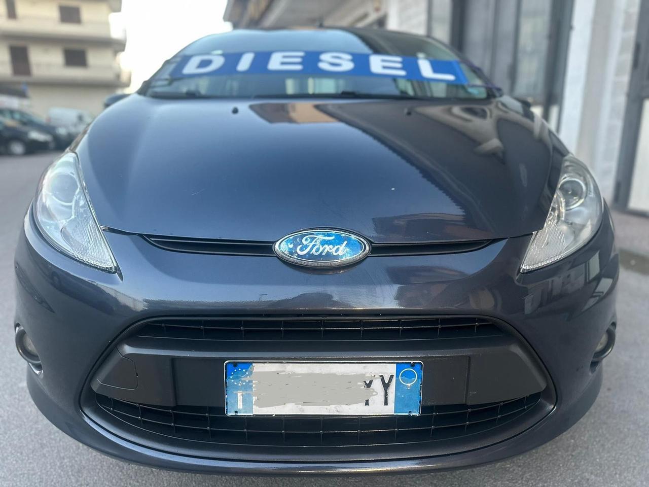 Ford fiesta 1.4 diesel anno 2010