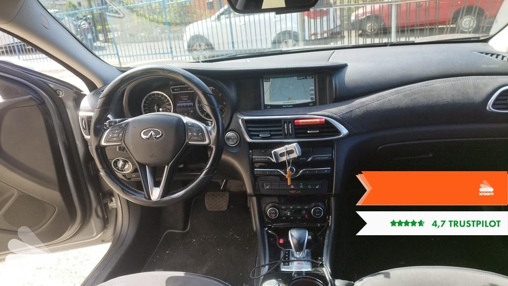 INFINITI Q30 1.5 diesel DCT Business Executive