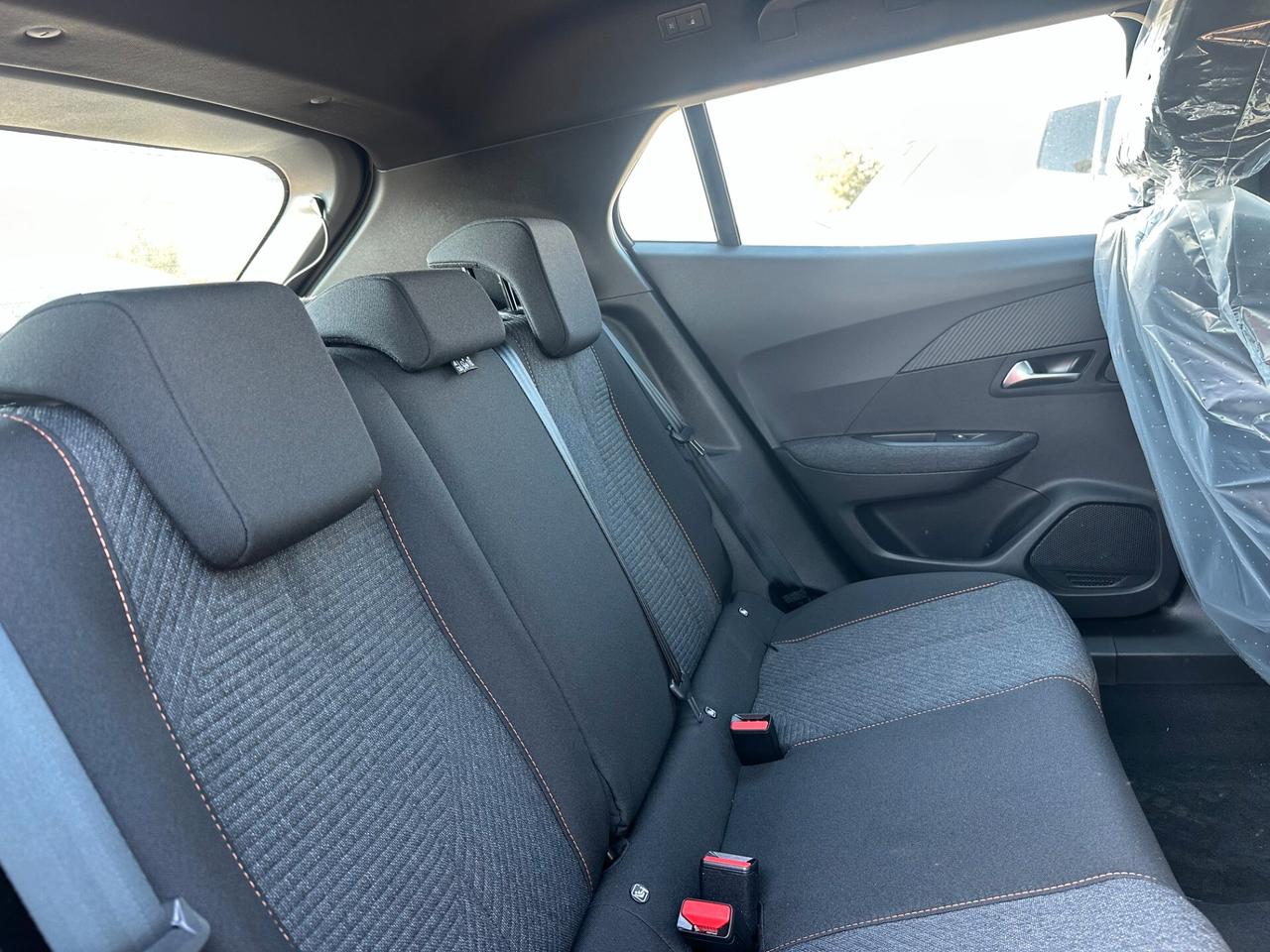 Peugeot 2008 100 CV Style Nav Pack (NUOVA)