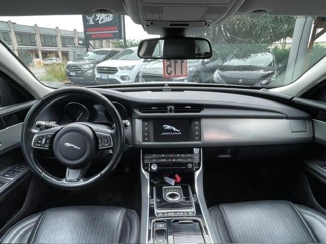 Jaguar XF 2.0 D 180 CV AWD aut. Prestige
