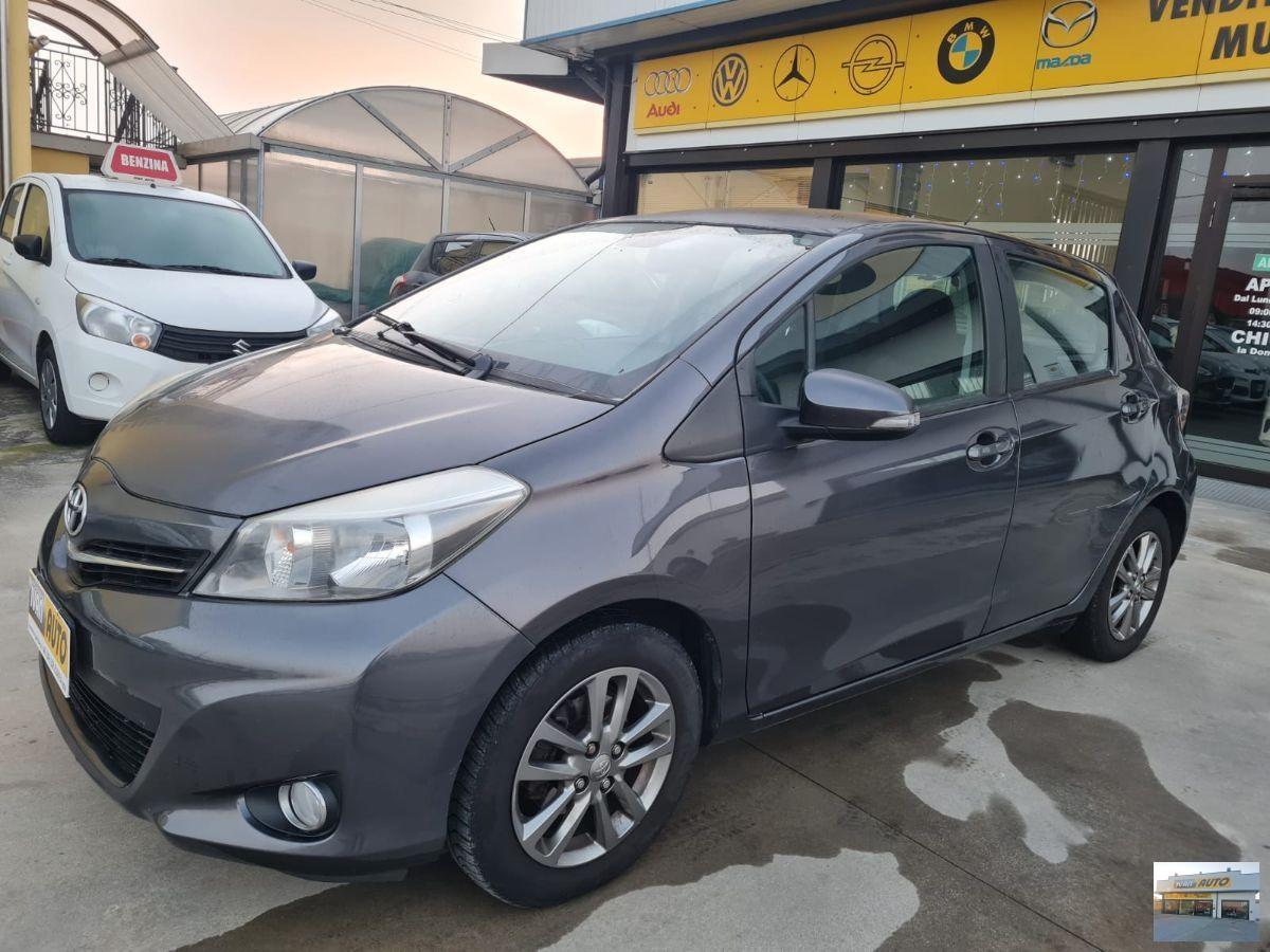 TOYOTA Yaris 1.0 Benzina-Neopatentati-95.000 Km.