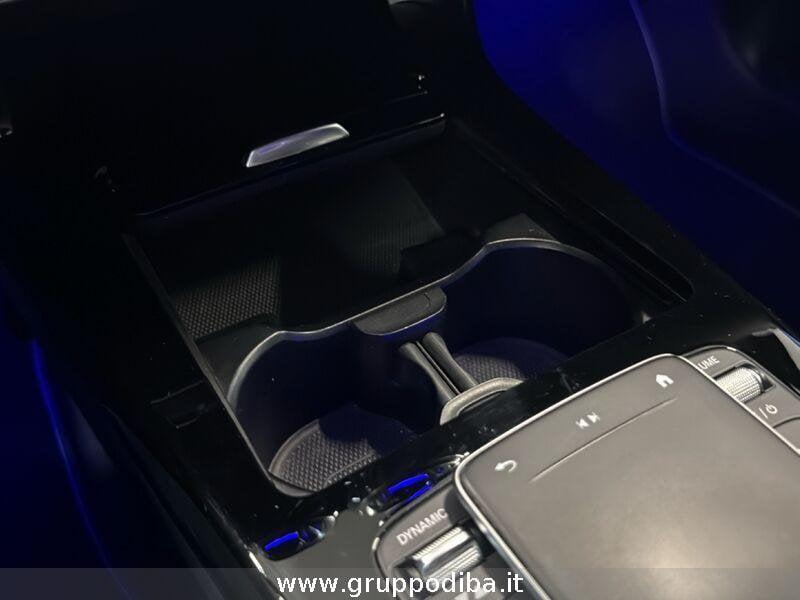 Mercedes-Benz Classe A - W177 2018 Diesel A 180 d Premium Night edition auto