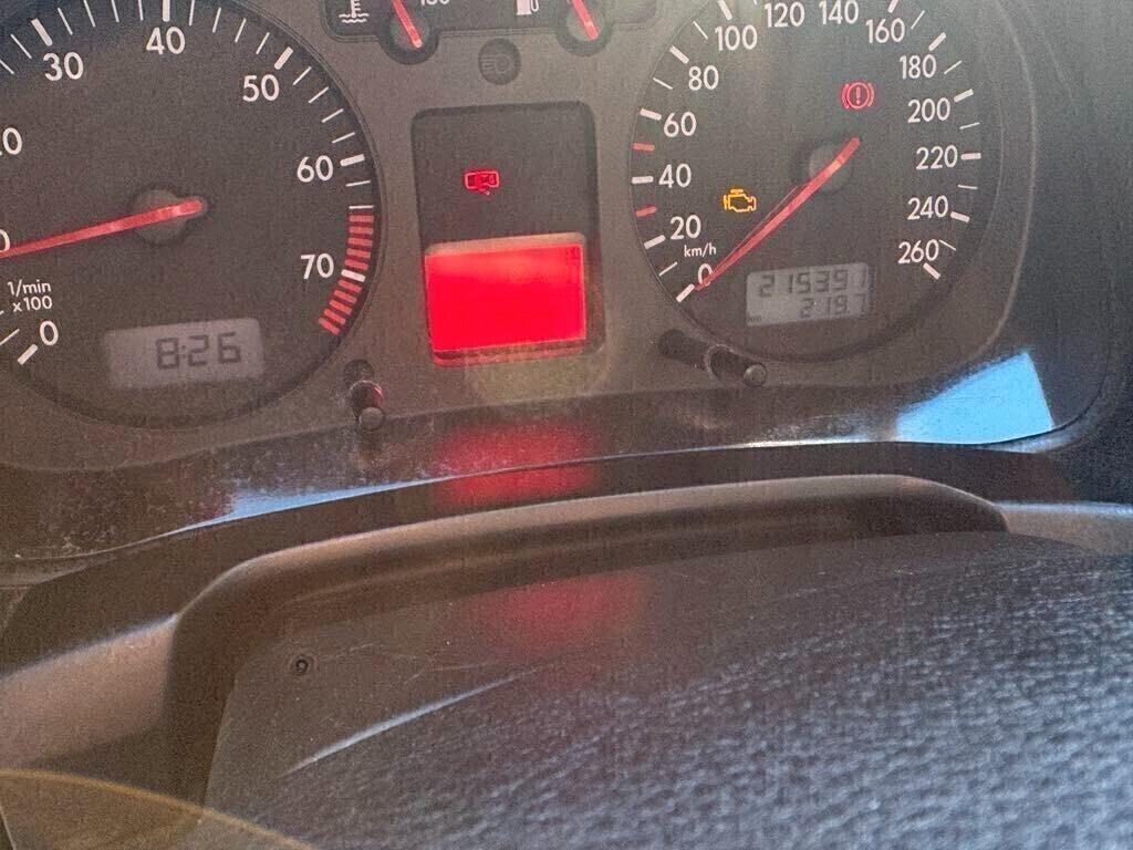 Volkswagen Golf 1.6 16V cat 5p. Highline GPL