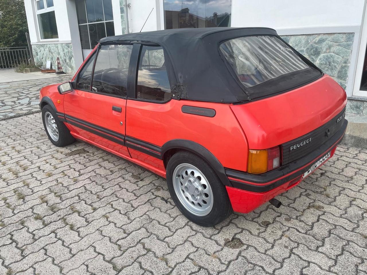 Peugeot 205 1.9 CTI
