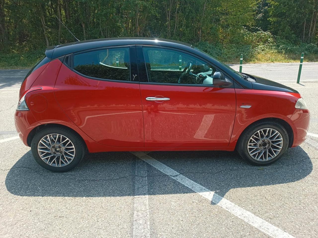 Ypsilon MotoreSost.155000Km FrizioneRotta