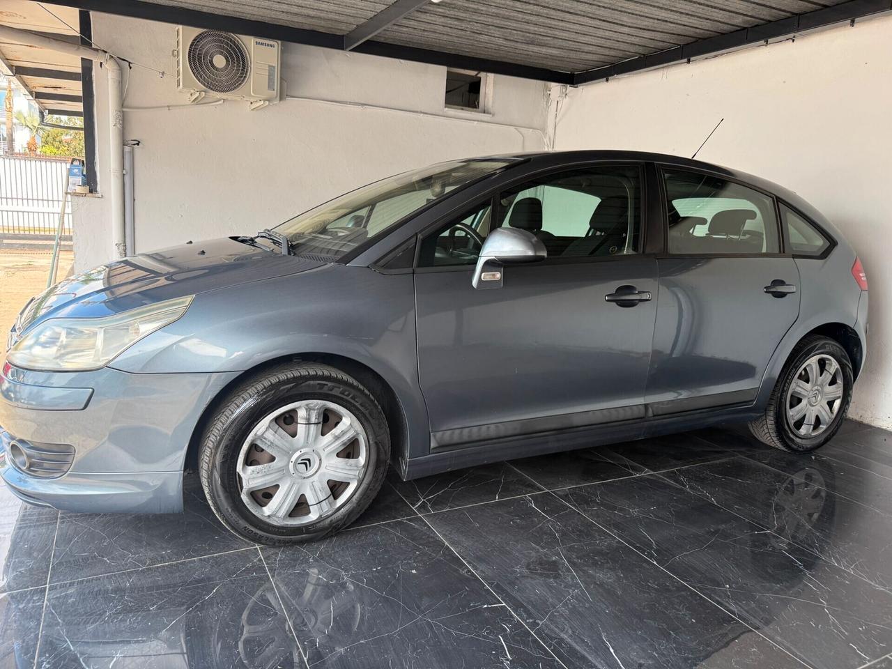 Citroen C4 1.6 HDi 110CV FAP Exclusive