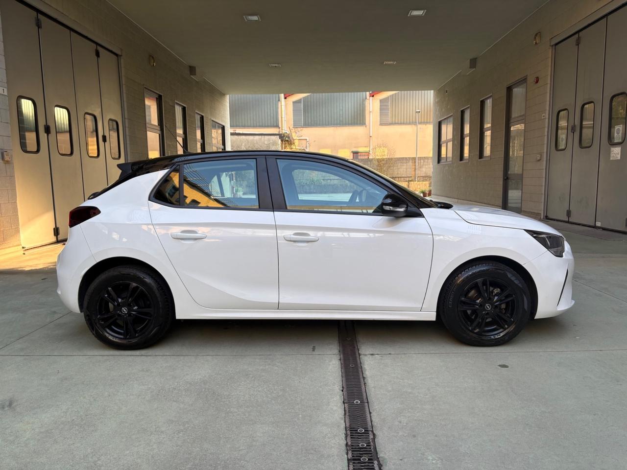 Opel Corsa 1.2 Edition