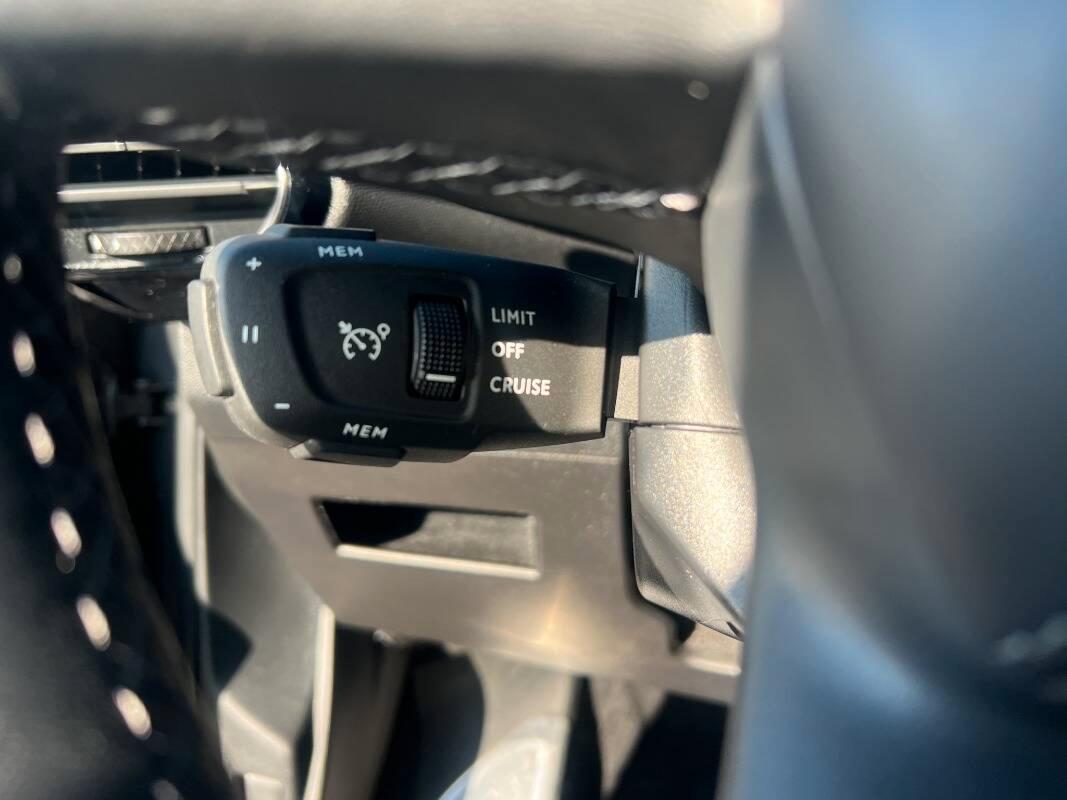 DS DS 7 1.5 bluehdi Esprit de Voyage 130cv auto