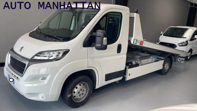 PEUGEOT Boxer CARROATTREZZI PATENTE B