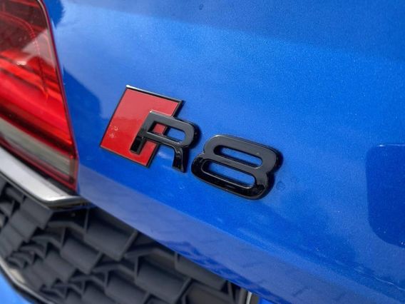 AUDI R8 R8 Coupé V10 S tronic performance