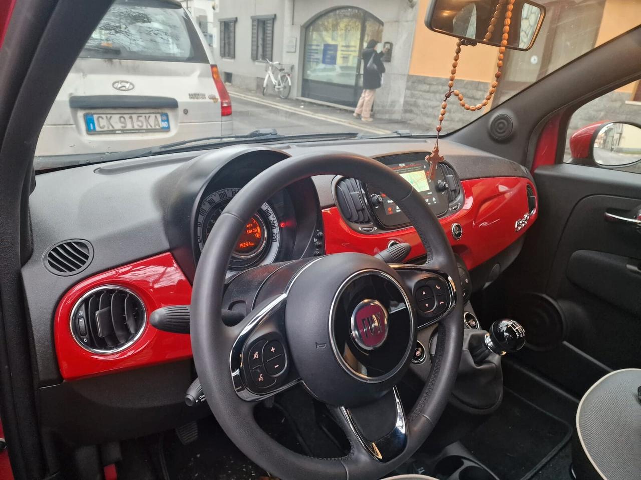 Fiat 500 Cabrio 1.0 Hybrid Lounge