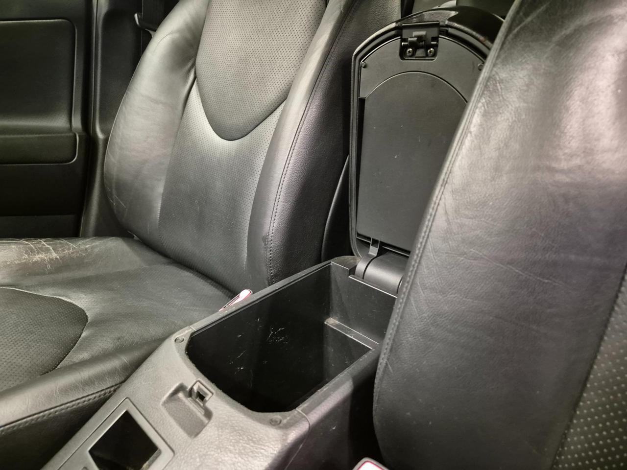 Toyota RAV4 5 Porte RAV4 2.2 d-4d Luxury 4WD 177cv - Clima Auto - Keyless