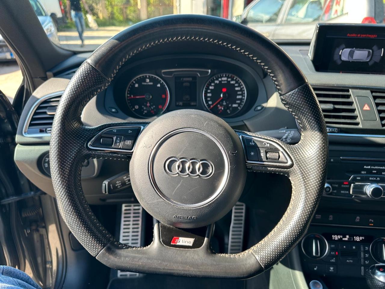 Audi Q3 2.0 TDI 150 CV quattro S tronic edition Sport