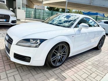 Audi TT 2.0 TDI quattro S-Line